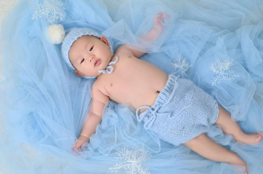 句容孕妇肚子上长红点